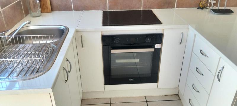 2 Bedroom Property for Sale in Highbury Western Cape